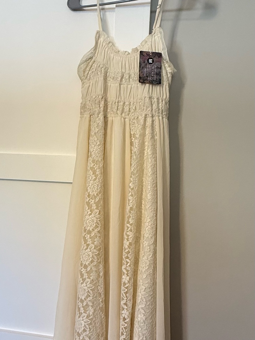 Women’s Cream Lace Maxi Dress with Spaghetti Straps